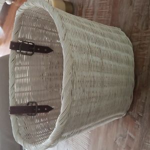 NEW!  Bicycle White wicker basket